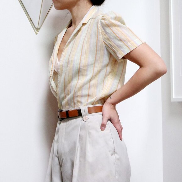 70s Yellow Pastel Rainbow Striped Overcoat w/ Short Sleeve & Slim Collar, Gauzy - Picture 4 of 10